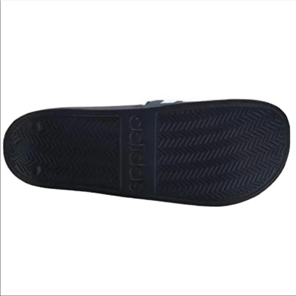 Adidas Adilette Shower Slides Black White AQ17 - Picture 3 of 3